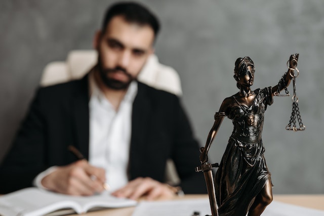 The Benefits of Working with American Law Firms in London